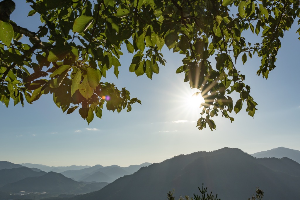 天空の城からの太陽
