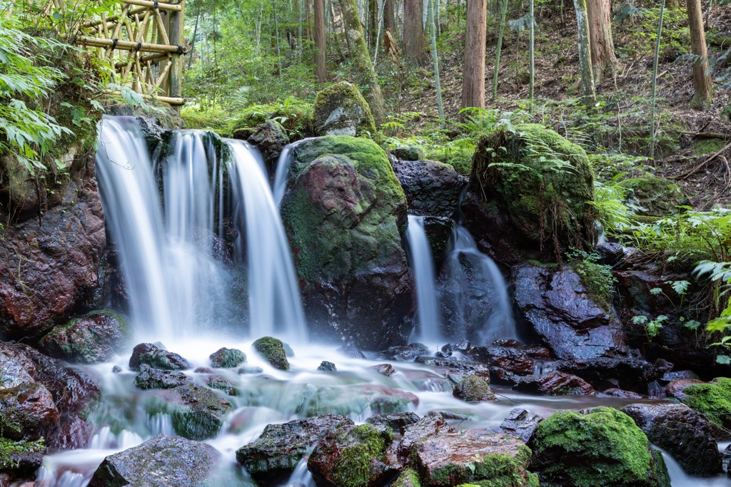  福井の名水 瓜割の滝