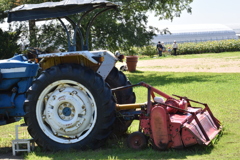 フォードの向こう