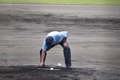 マウンドをきれいに