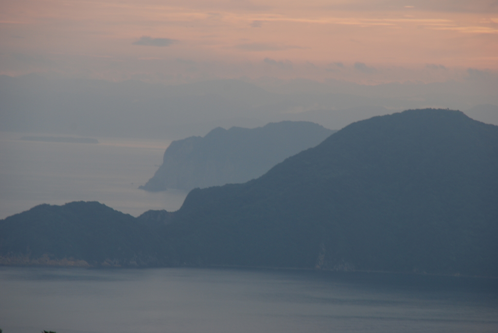 早朝の千畳敷から