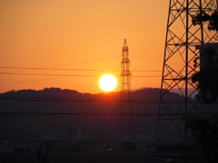 夕焼けと鉄塔