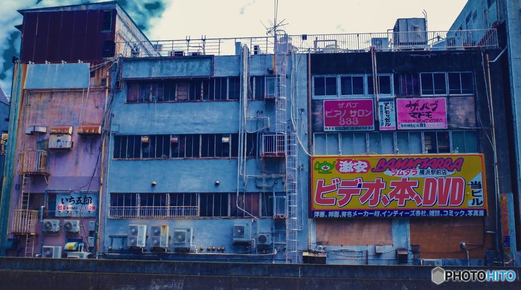 ビデオ、本、DVD