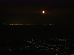 夜景とお月さん