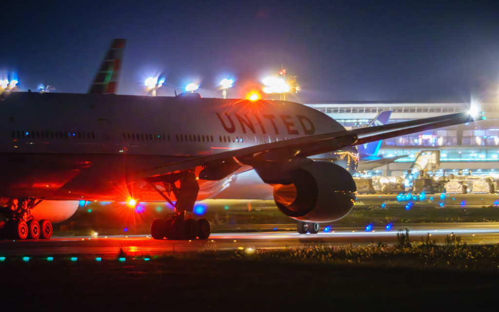 成田空港にて
