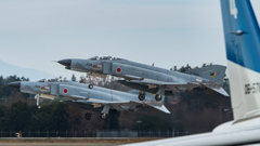 百里基地にて