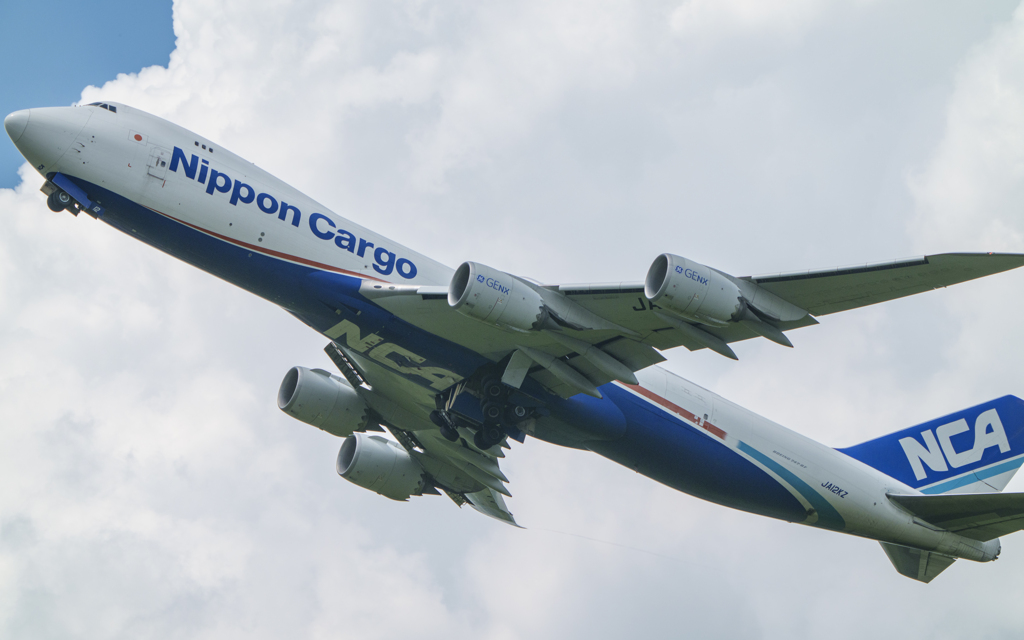 大空にヒコーキ