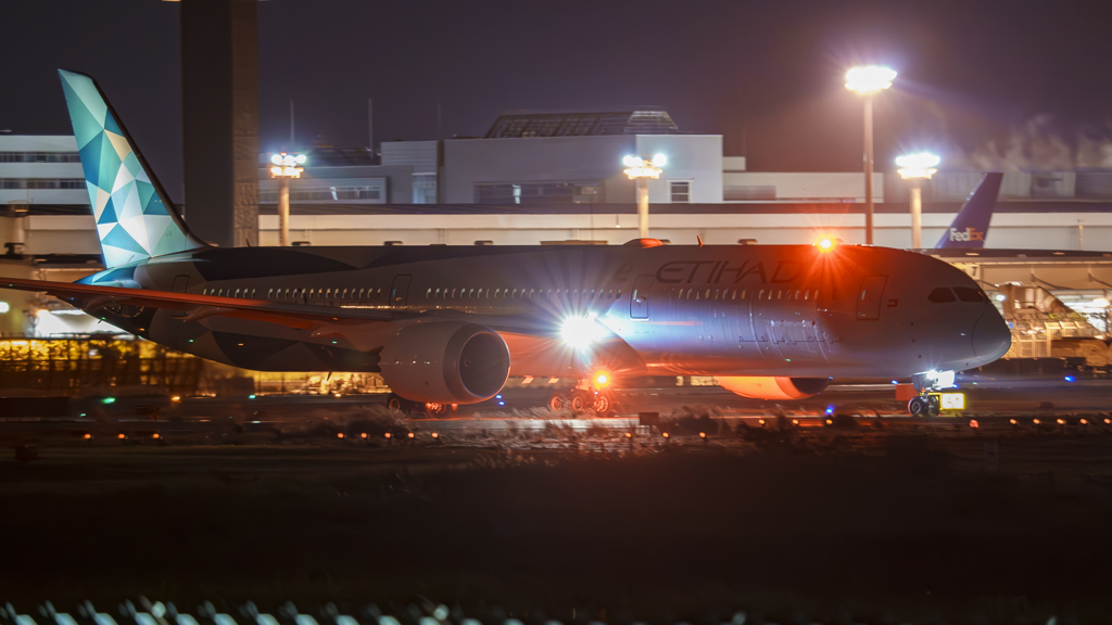 Etihad Airways