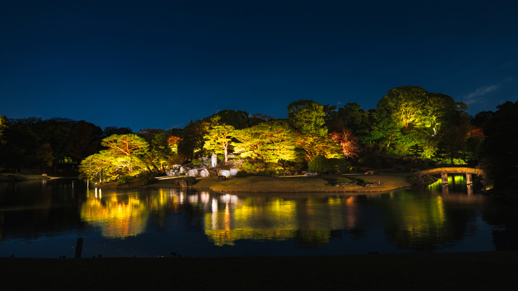 六義園にて
