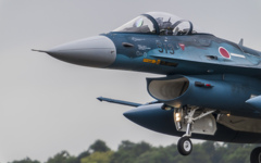 F－2