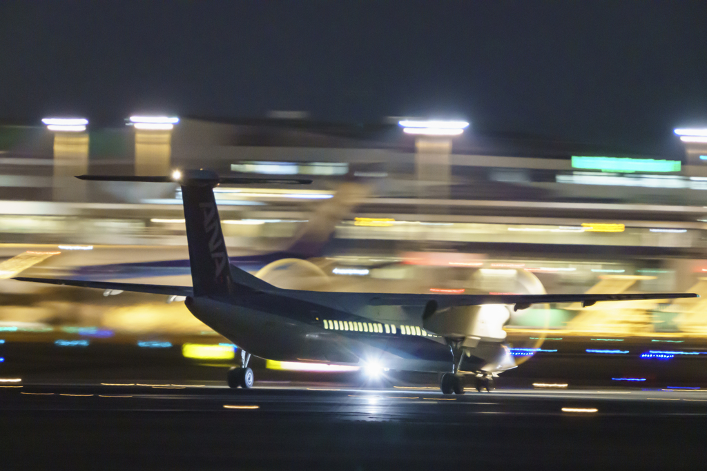 ボンバルディアDHC8-Q400