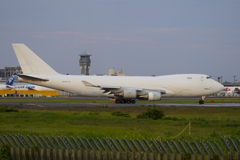 成田空港　さくらの山より