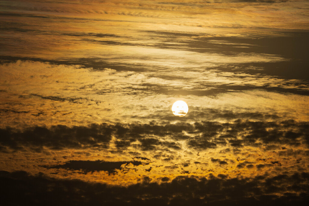 夏至の夕空