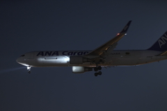 お月様とのコラボ・・・ならず。