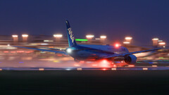 成田空港さくらの山公園より