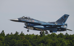 F－2