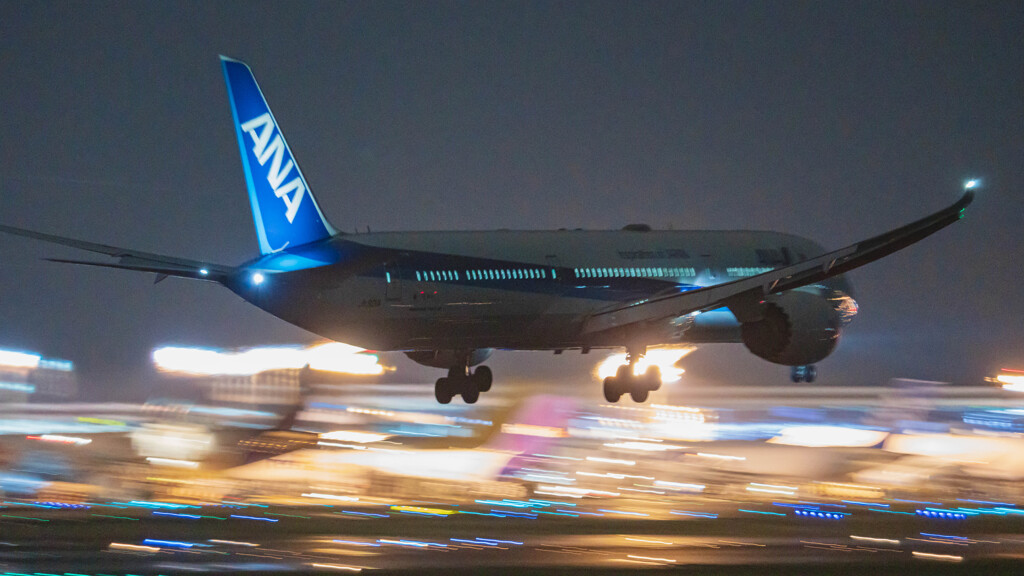 ANA到着