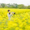 菜の花畑で