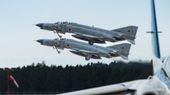 百里基地にて
