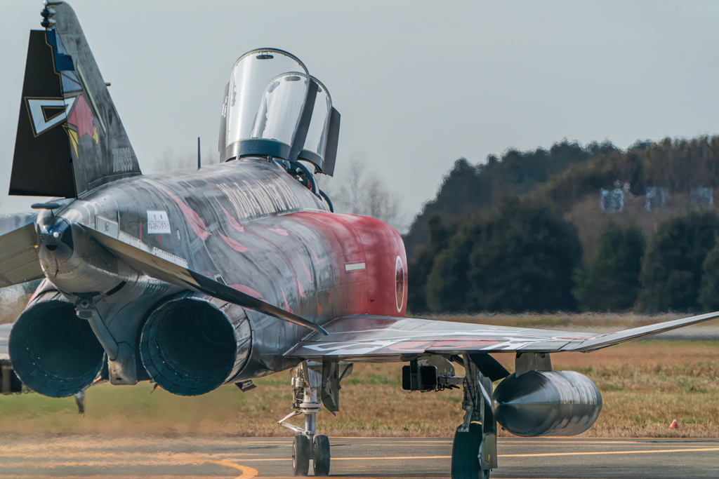 百里基地にて