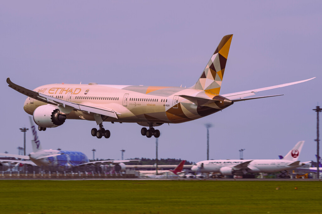 Etihad Airways