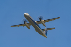 ボンバルディアDHC8-Q400