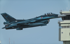 F－2