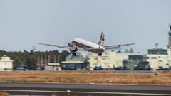 YS-11