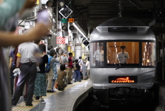 北の玄関口から出発する唯一の寝台客車...