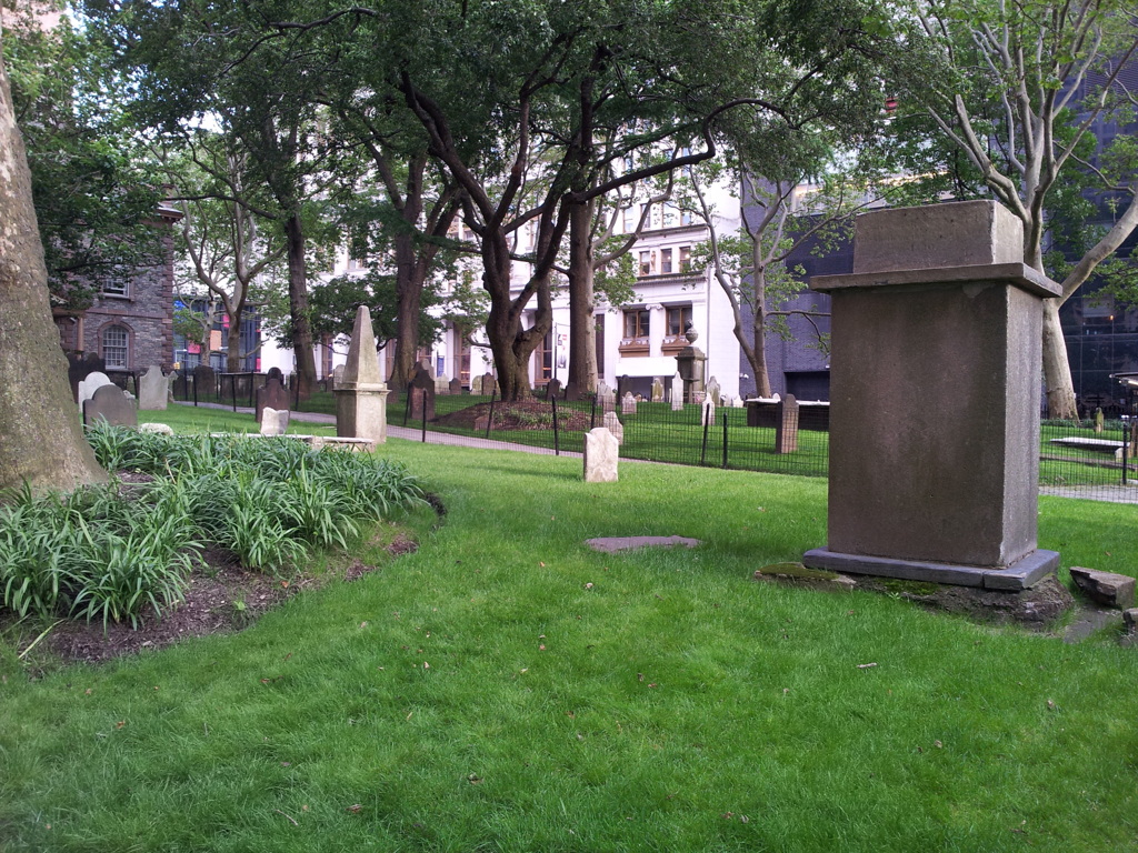 2019/06/15_セント・ポールズ・チャーチヤード