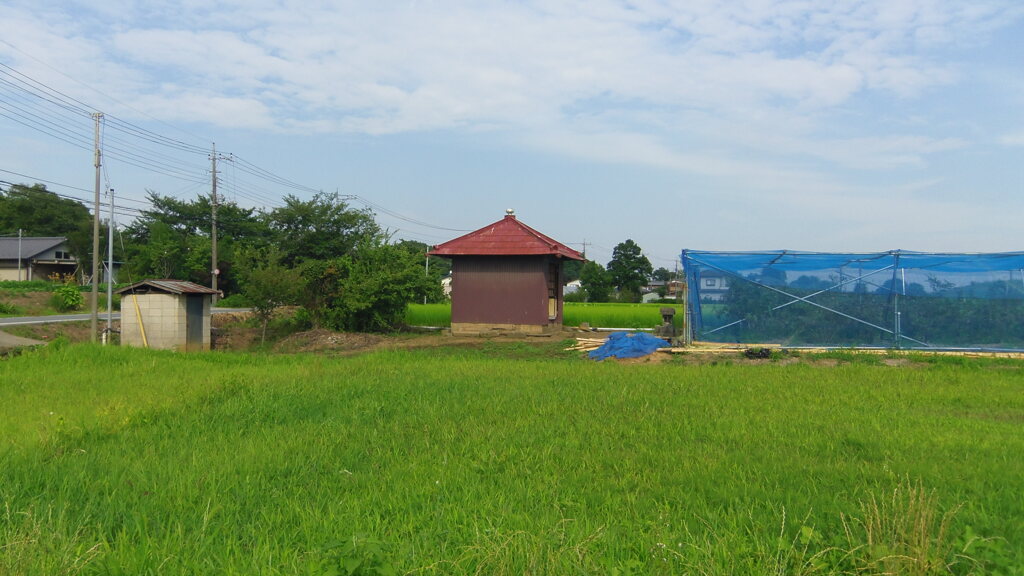 2013/07/21_田んぼの中のお堂