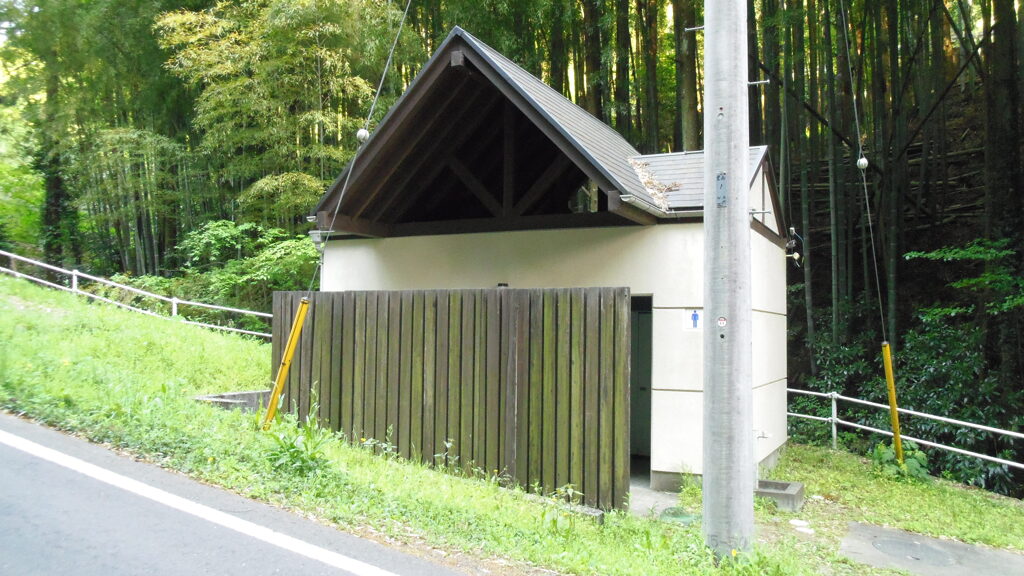 2013/05/03_急坂のトイレ