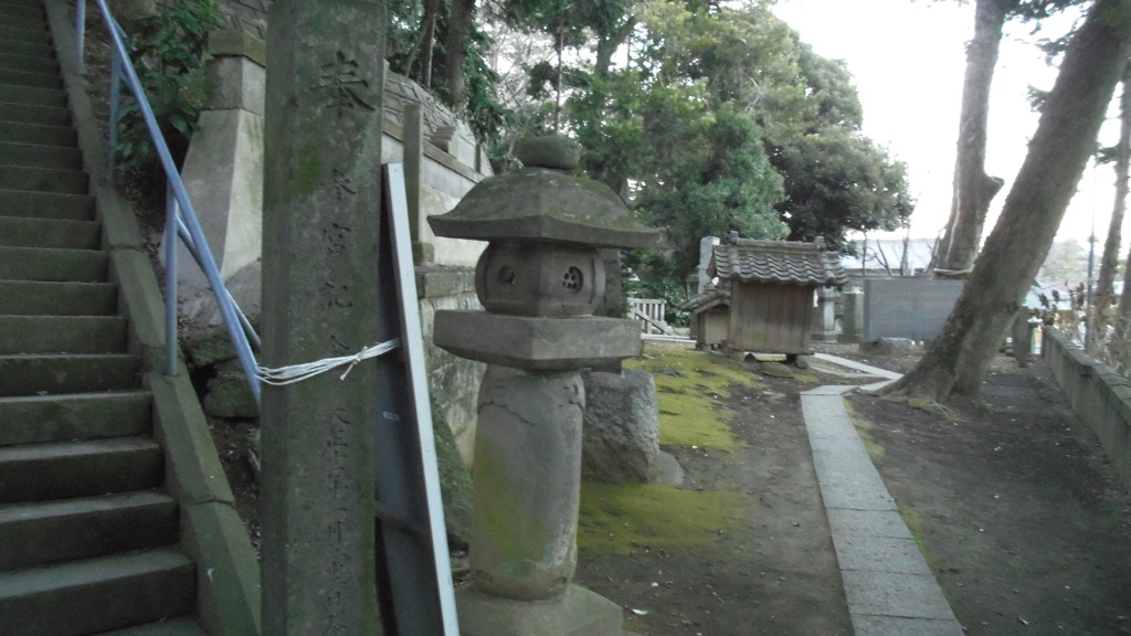 2013/01/26_前玉神社 万葉灯篭