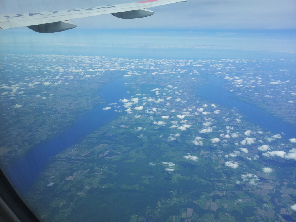 2019/06/17_機窓風景 セネカ湖とカユーガ湖