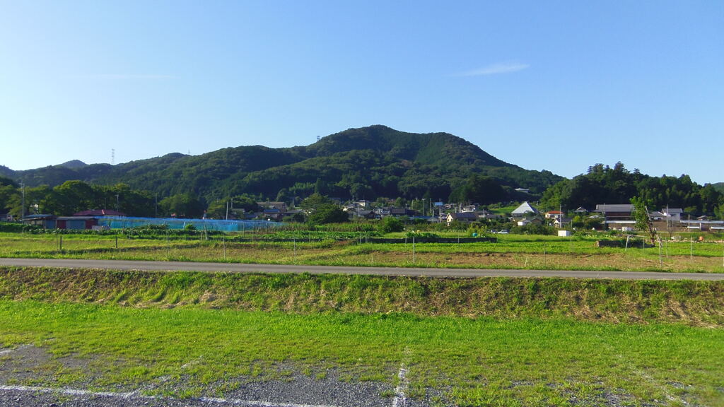 2013/09/17_巾着田から日和田山を望む