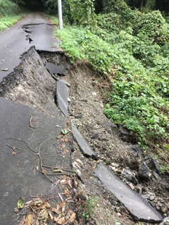 2019/10/14_崩落した林道