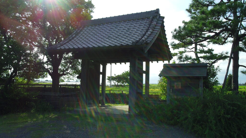 2012/08/12_菖蒲城址あやめ園 旗本内藤屋敷門