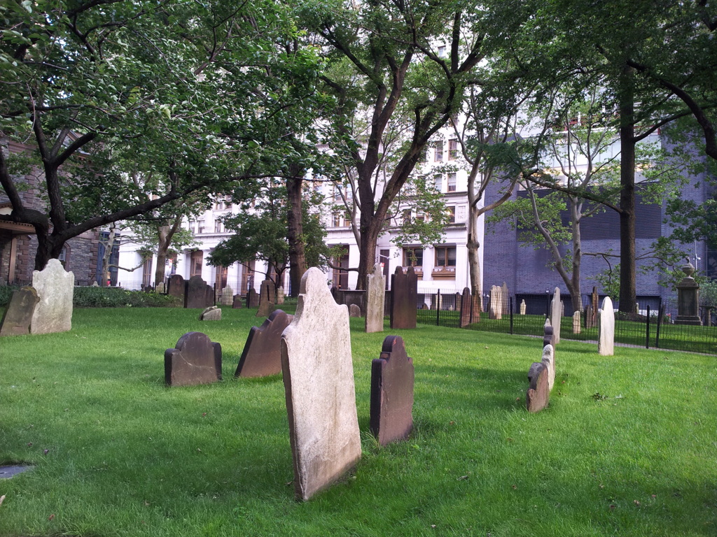 2019/06/15_セント・ポールズ・チャーチヤード