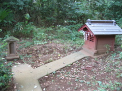 2012/09/29_天神社境内の弁天社と石神宮?（没カット）