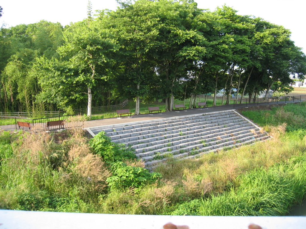 2012/06/17_川辺の席