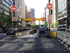 2019/06/15_パーク街と40ストリート交差点で南方面を望む