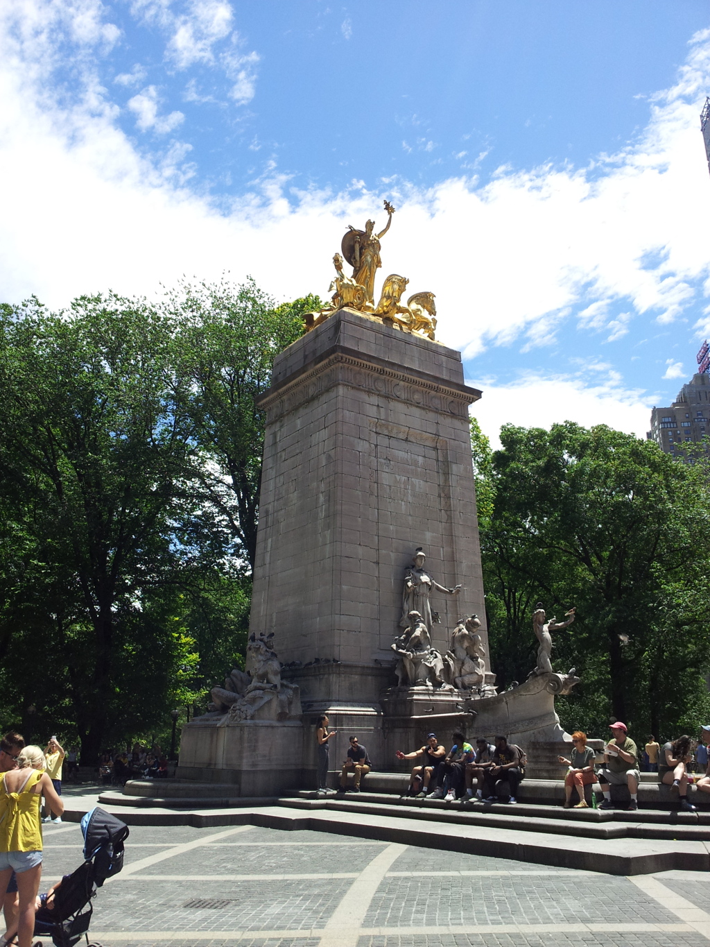2019/06/15_セントラル・パークの像