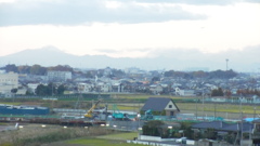 2012/11/24_さきたま古墳公園 丸墓山古墳から忍城を望む