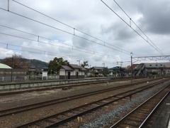 2020/04/12_寄居駅秩父鉄道ホームから八高線ホームを望む