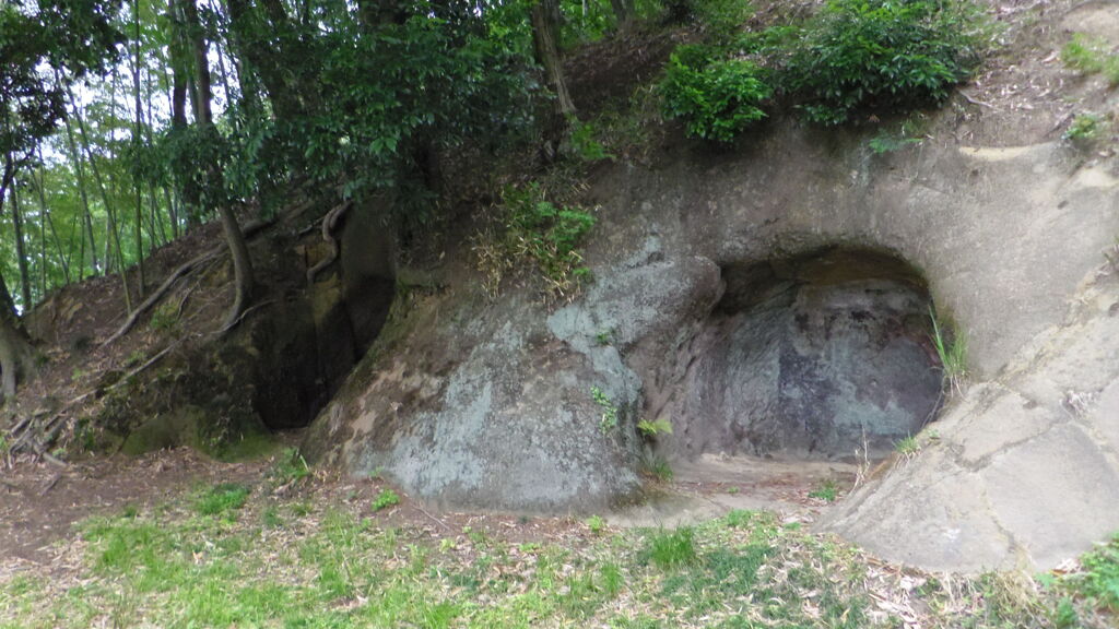 2013/05/19_十郎横穴墓群