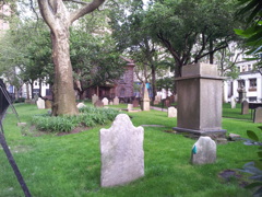 2019/06/15_セント・ポールズ・チャーチヤード