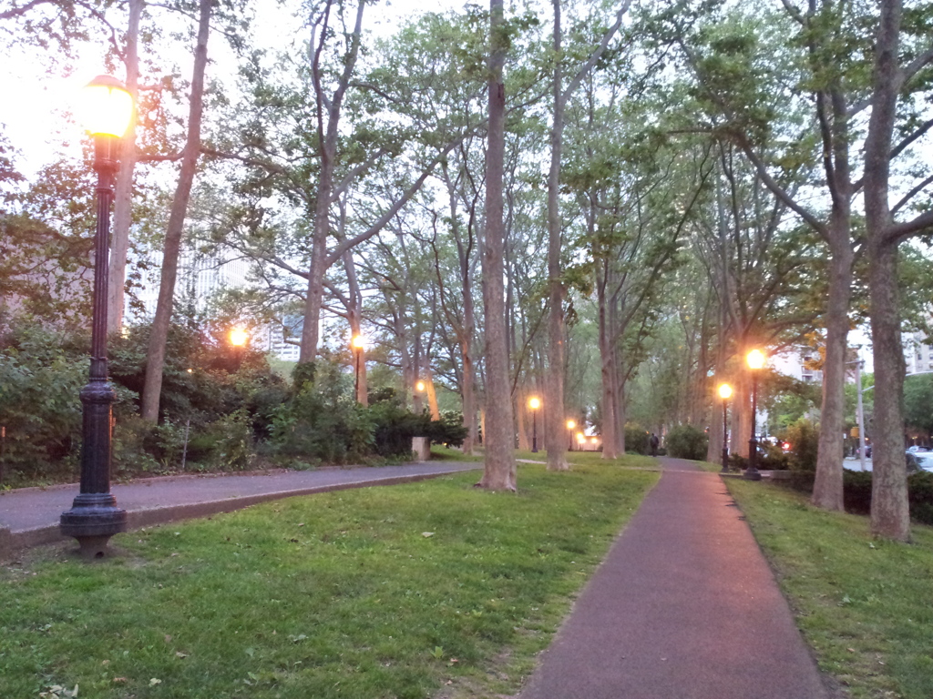 2019/06/15_キャッドマン・プラザ公園