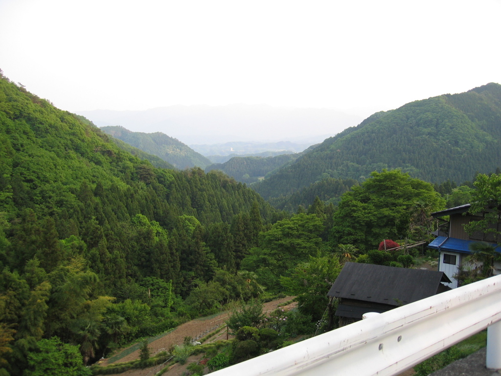 2011/05/21_秩父山中からの眺め