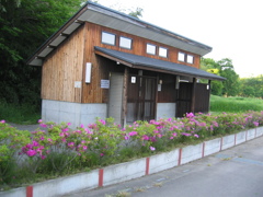 2012/05/12_丸山公園のトイレ