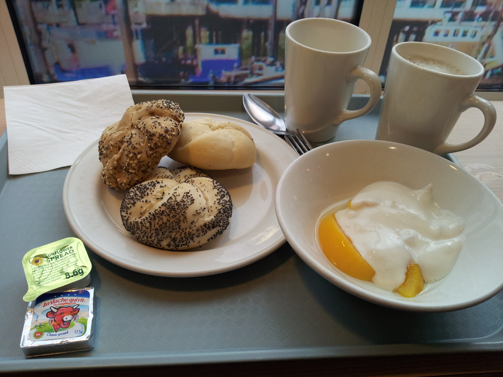 2016/05/19_宿の朝食